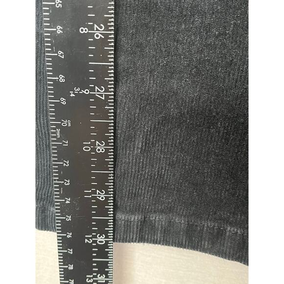 St. John's Bay straight leg corduroy pants, black, size 10, EUC - Picture 6 of 10